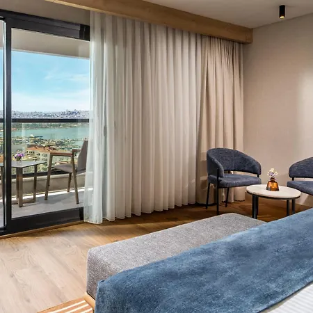 Elite World Hotel