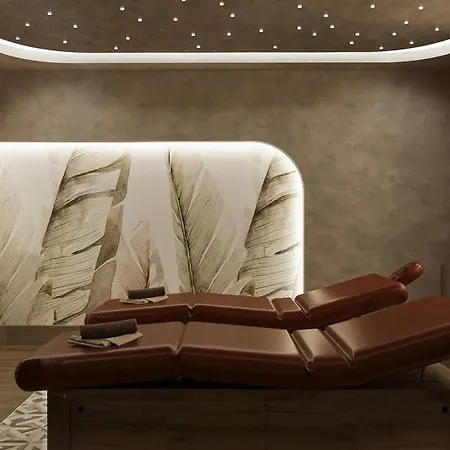 Elite World Hotel