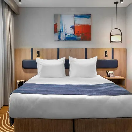 Elite World Hotell 5*