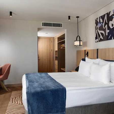 Elite World Hotell 5*