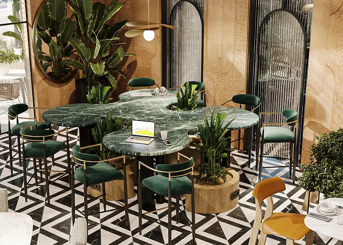 Elite World クシャダス