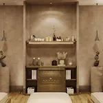 Hotel Elite World